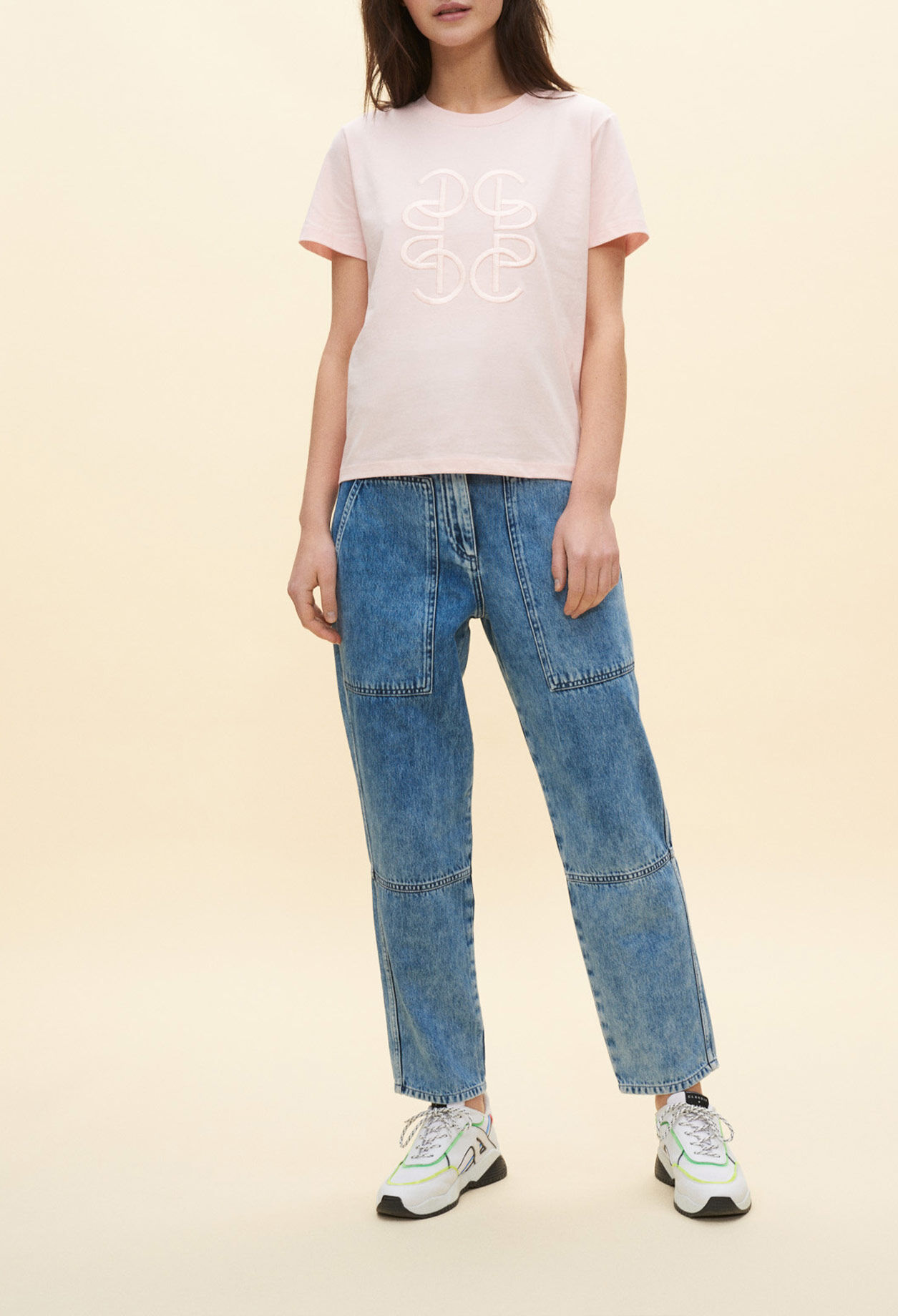 Camiseta bordada