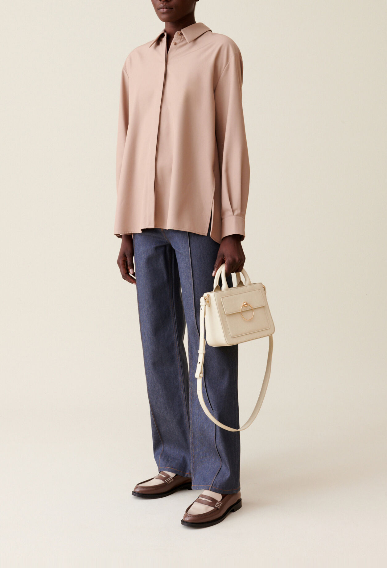 Camisa oversize plisada