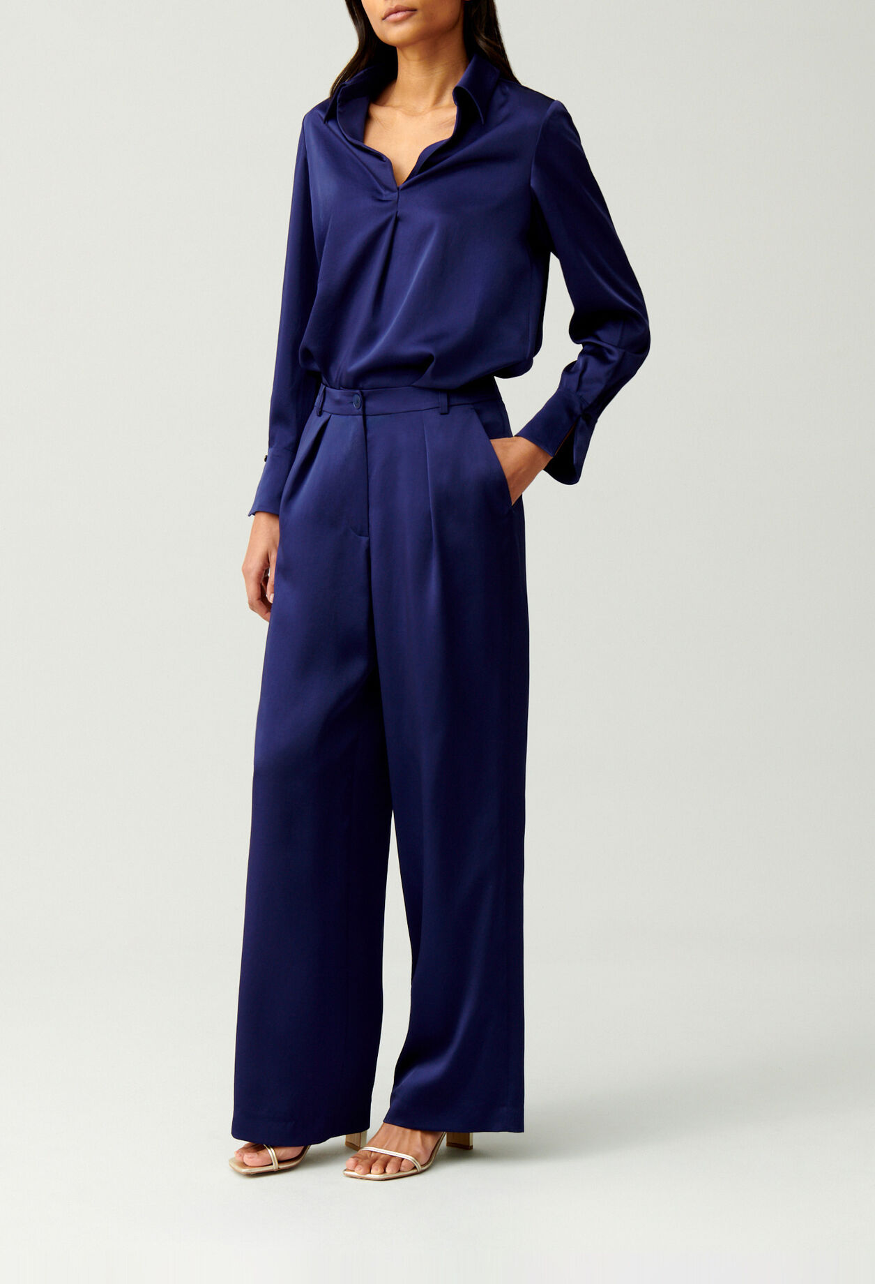 Pantal&oacute;n traje