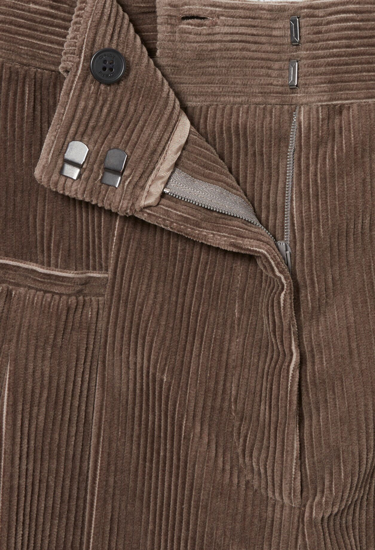 Pantalón amplio de terciopelo