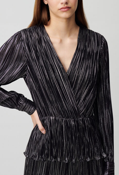 Vestido plateado corto de volantes