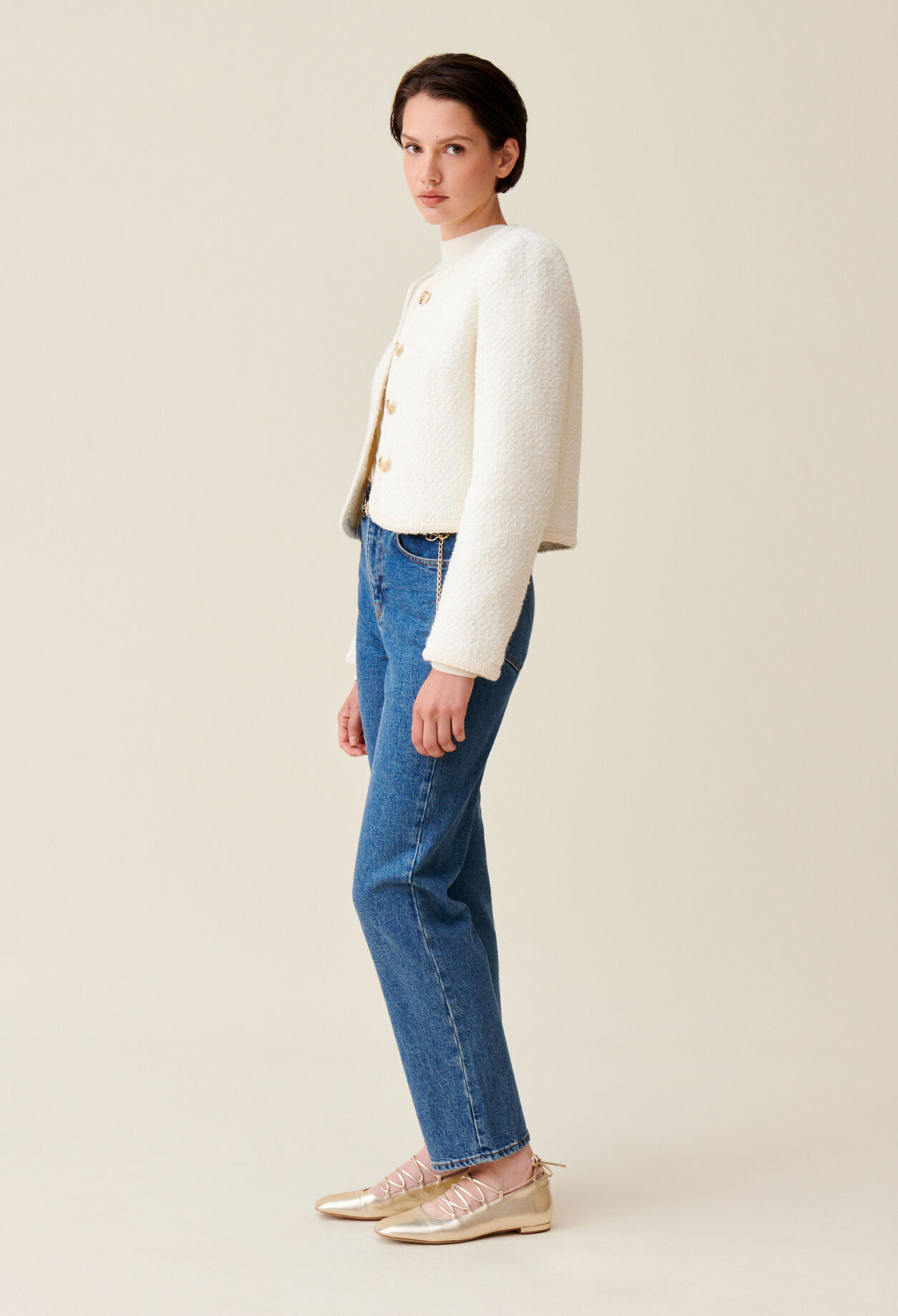 Chaqueta corta de tweed marfil 