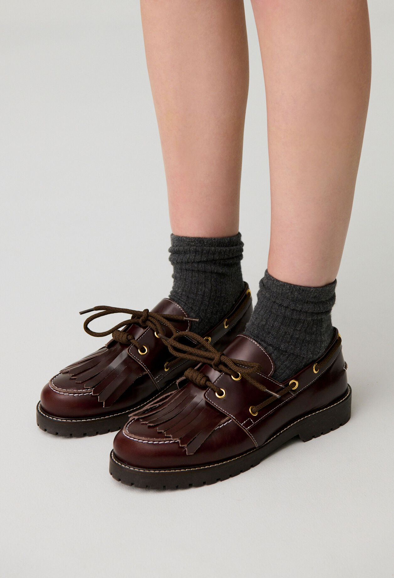Zapatos n&aacute;uticos de piel