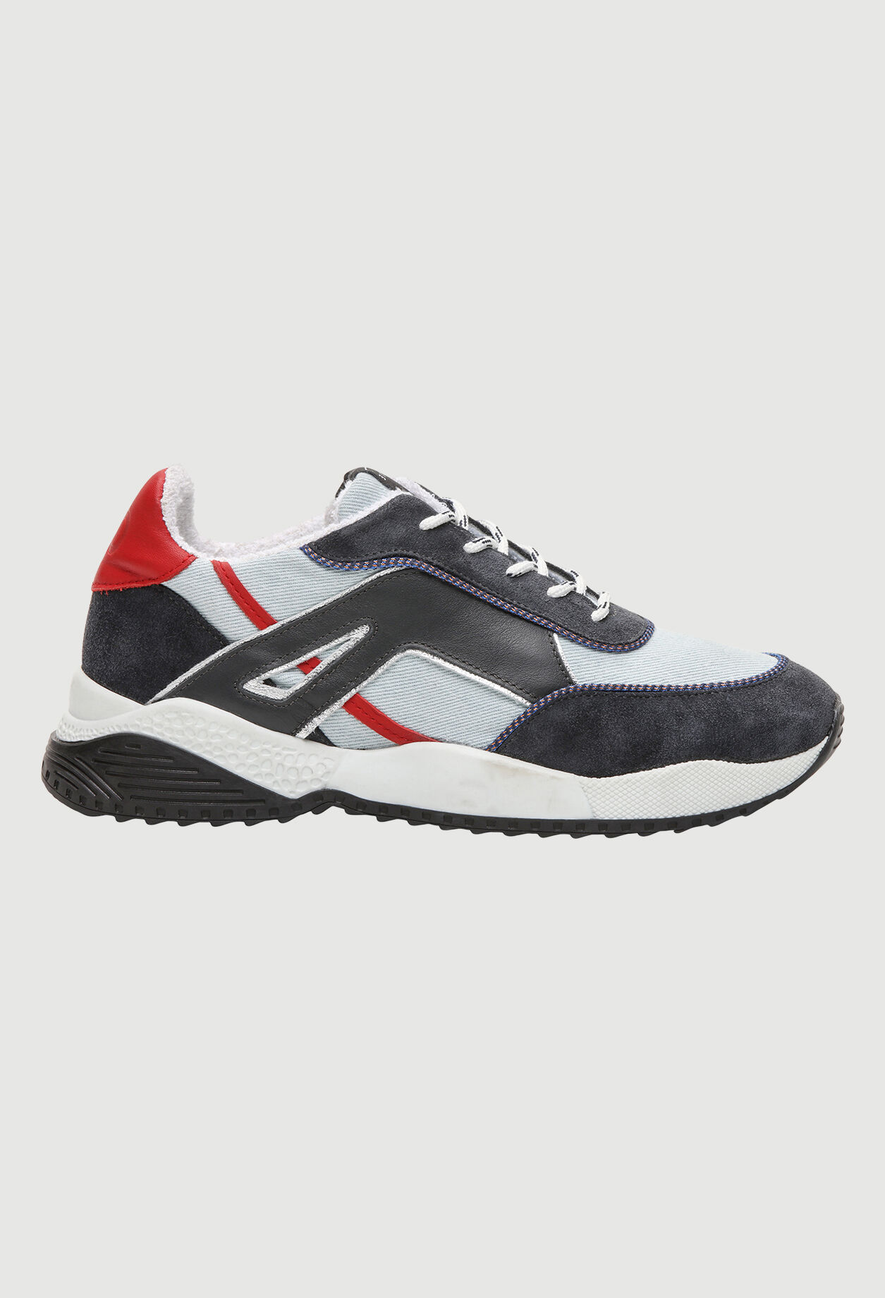 Zapatillas con cordones