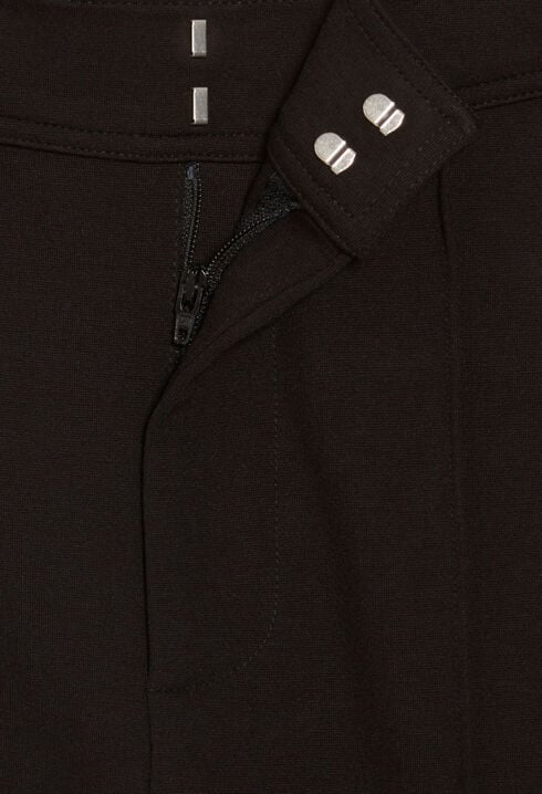 Pantalón de traje negro