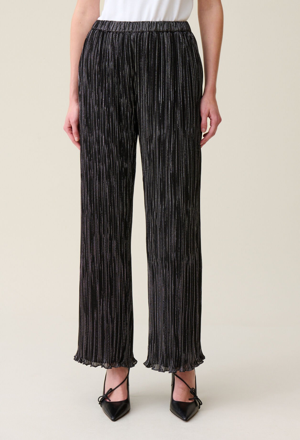 Pantalón fluido plisado plateado